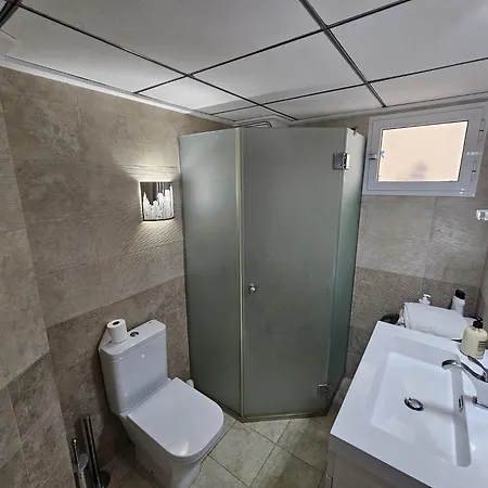 Cornelia 2 Apartamento *